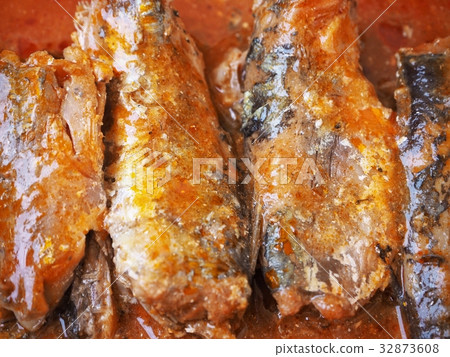Canned fish 32873608