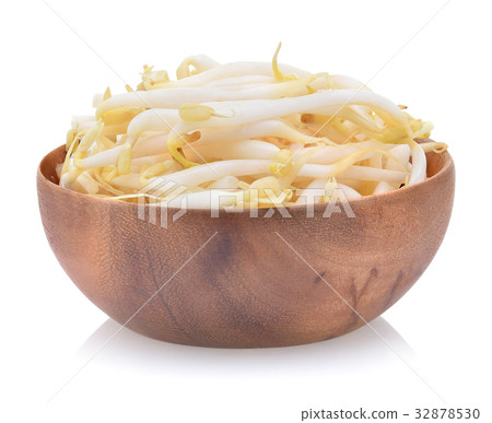 Bean sprouts isolated on white background 32878530