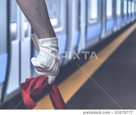 車站工作人員形象[背景藝術裝置的使用]車站 32878777