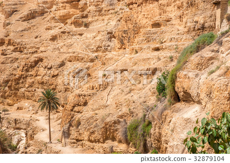 Wadi Qelt in Judean desert around St. George 32879104