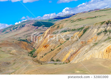 Multicolor soil of mercury occurrence in Altai  32881000