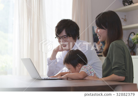 Family watching personal computer 32882379