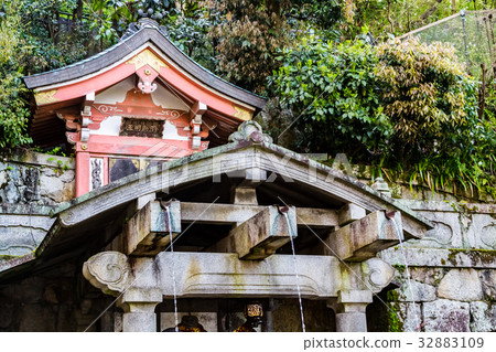 京都清水音羽瀑布 32883109