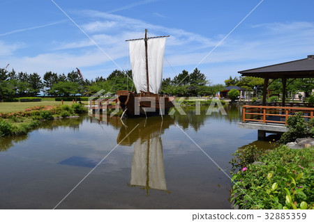 Nihon Heritage Kitaei Ship Port of Call 32885359