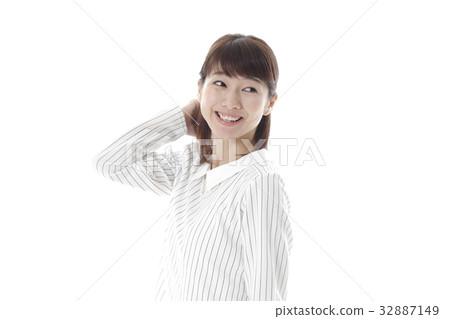 Natural expression woman Natural expression woman 32887149