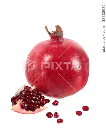 Pomegranate fruit and seeds Pomegranate fruit and seeds 32888622