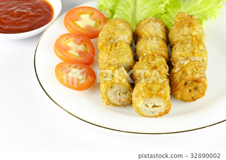 The meal for dinner. The meal for dinner. 32890002