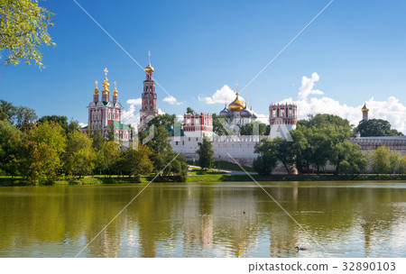 Novodevichy convent in Moscow Novodevichy convent in Moscow 32890103