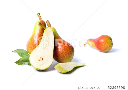Fresh pears fruit isolated on white Fresh pears fruit isolated on white 32892398