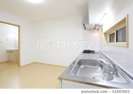 Newly built living room dining kitchen 32893001