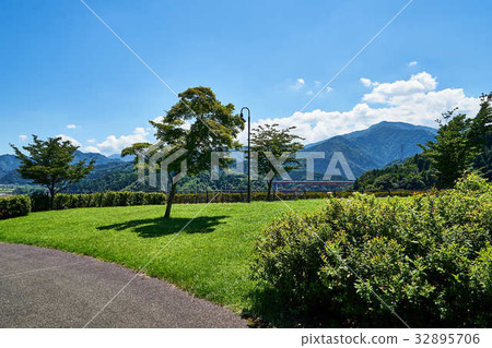 Miyagase Toriihara Lakeside Garden 32895706