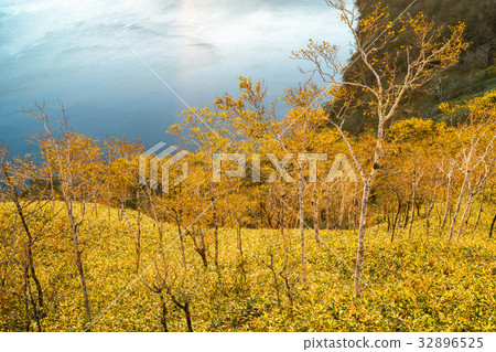 "Hokkaido" Lake Mashu "dawn" "Hokkaido" Lake Mashu "dawn" 32896525