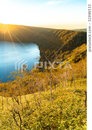 “北海道”摩週湖“黎明” 32896533