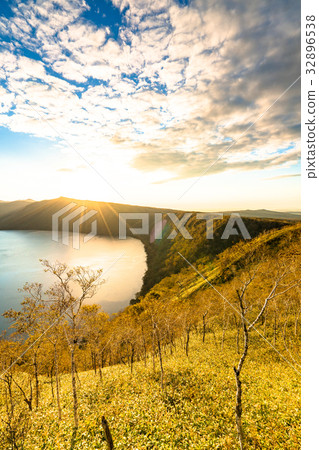 “北海道”摩週湖“黎明” 32896538