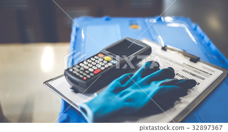 Logistics image 32897367