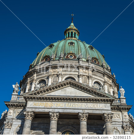 The Marble Church in Copenhagen The Marble Church in Copenhagen 32898115
