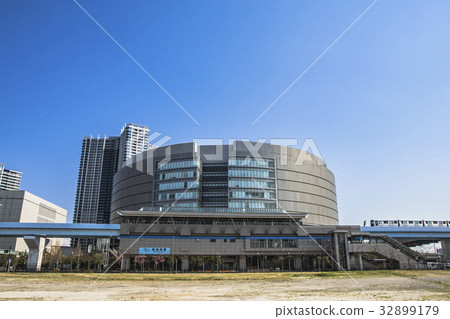 Yurikamome Shin Toyosu Station and Shin Toyosu Substation 32899179