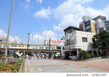 新大岩站 新大岩站 32901395