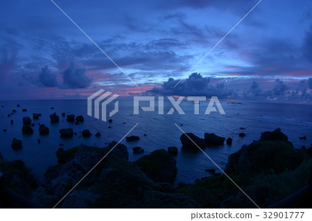 Miyakojima / Dawn of the island Miyakojima / Dawn of the island 32901777