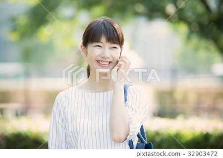 Young lady (smartphone) Young lady (smartphone) 32903472