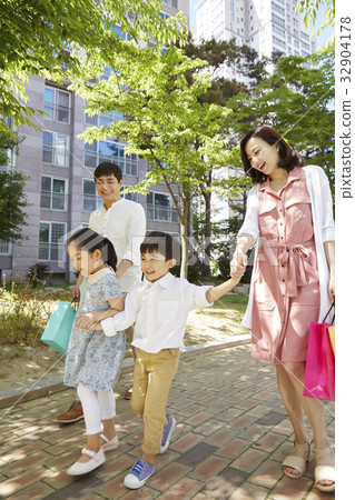 家庭 家庭 32904178