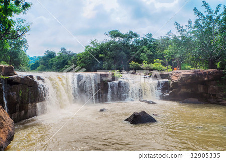 Tat Ton Waterfall Tat Ton Waterfall 32905335