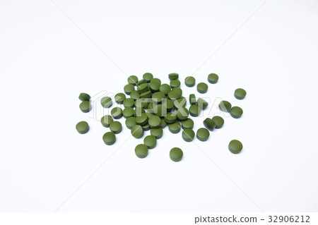 Green pill Green pill 32906212