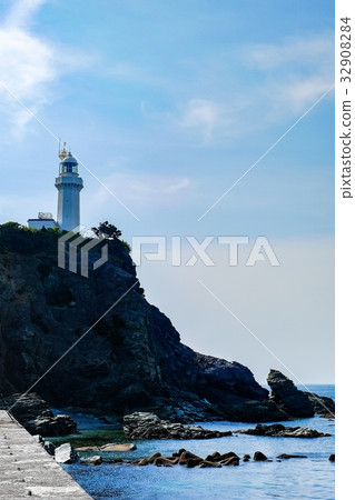Cape Sada 32908284