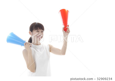 Women's image of watching sports image 32909234