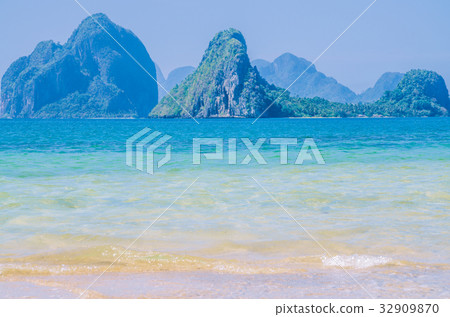 Amazing landscape full of rocky islands of El Nido 32909870