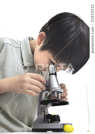 Elementary student 32910532