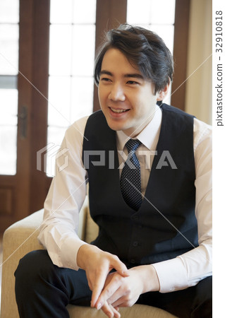 Businessman Businessman 32910818
