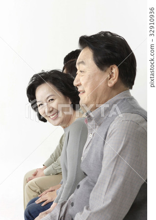 家庭 32910936