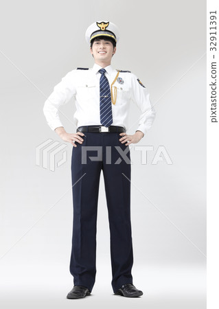 警察 32911391