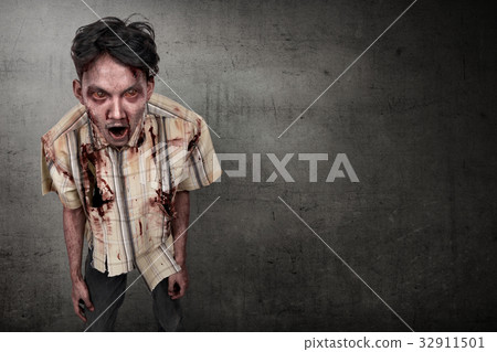 Scary and bloody asian zombie man Scary and bloody asian zombie man 32911501