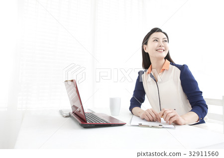 筆記本 筆記本 32911560