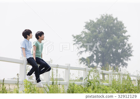 少年,朋友 少年,朋友 32912129