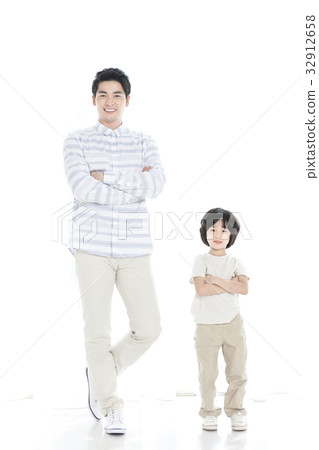 family 32912658