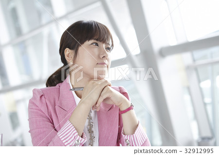 女商人 女商人 32912995