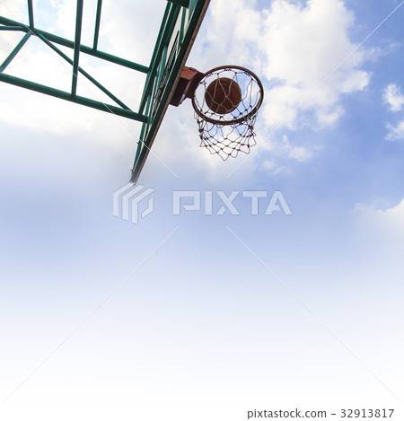 Basketball field goal Basketball field goal 32913817