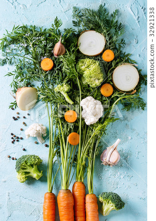 Vegetables for cooking soup Vegetables for cooking soup 32921338