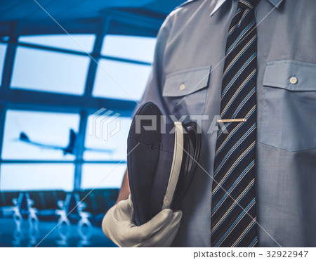Staff Staff 32922947