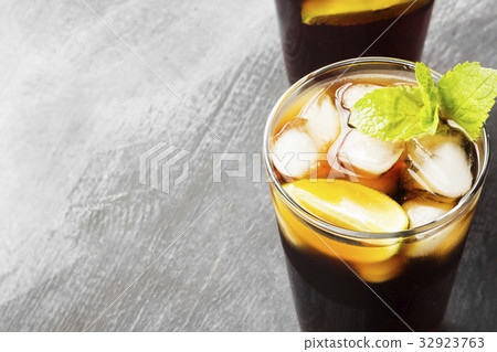 Two glasses of cocktail Cuba Libre Two glasses of cocktail Cuba Libre 32923763