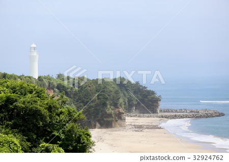 Hitachi lighthouse on Kujihama coast Hitachi City, Ibaraki prefecture Hitachi lighthouse on Kujihama coast Hitachi City, Ibaraki prefecture 32924762