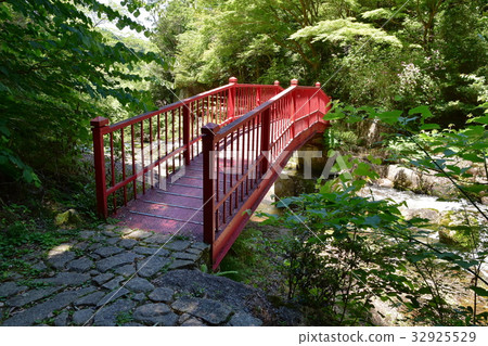 Gifu Prefecture Oniwa Park 32925529