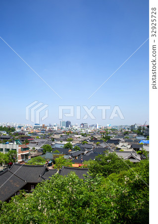 Jeonju Hanok Village, Jeonju City, Jeonbuk, Korea 32925728