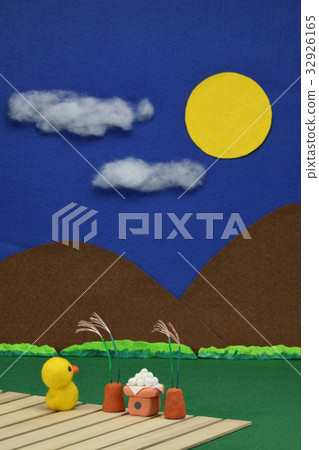 Enjoy the mid-autumn moon of Piyo-chan Enjoy the mid-autumn moon of Piyo-chan 32926165
