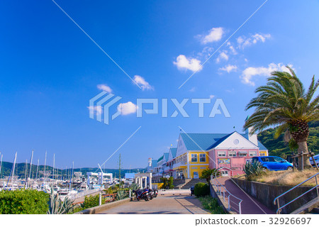 Road Station Ito Marine Town 32926697