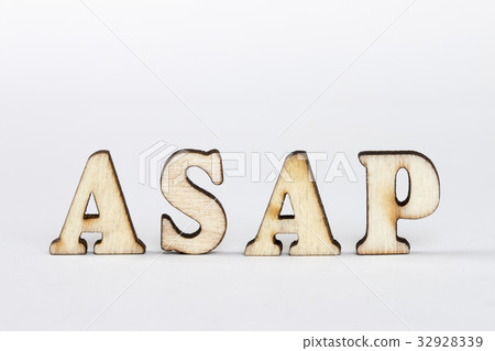 盡快ASAP縮寫的木製字母對象盡可能 盡快ASAP縮寫的木製字母對象盡可能 32928339
