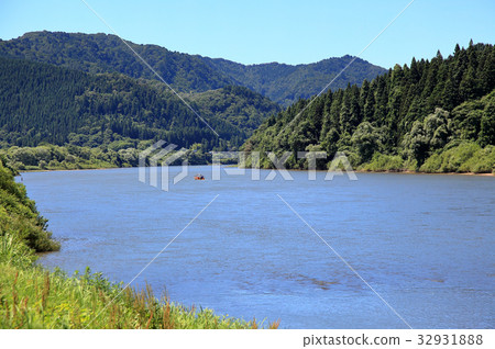 Mogami river boat descent 32931888